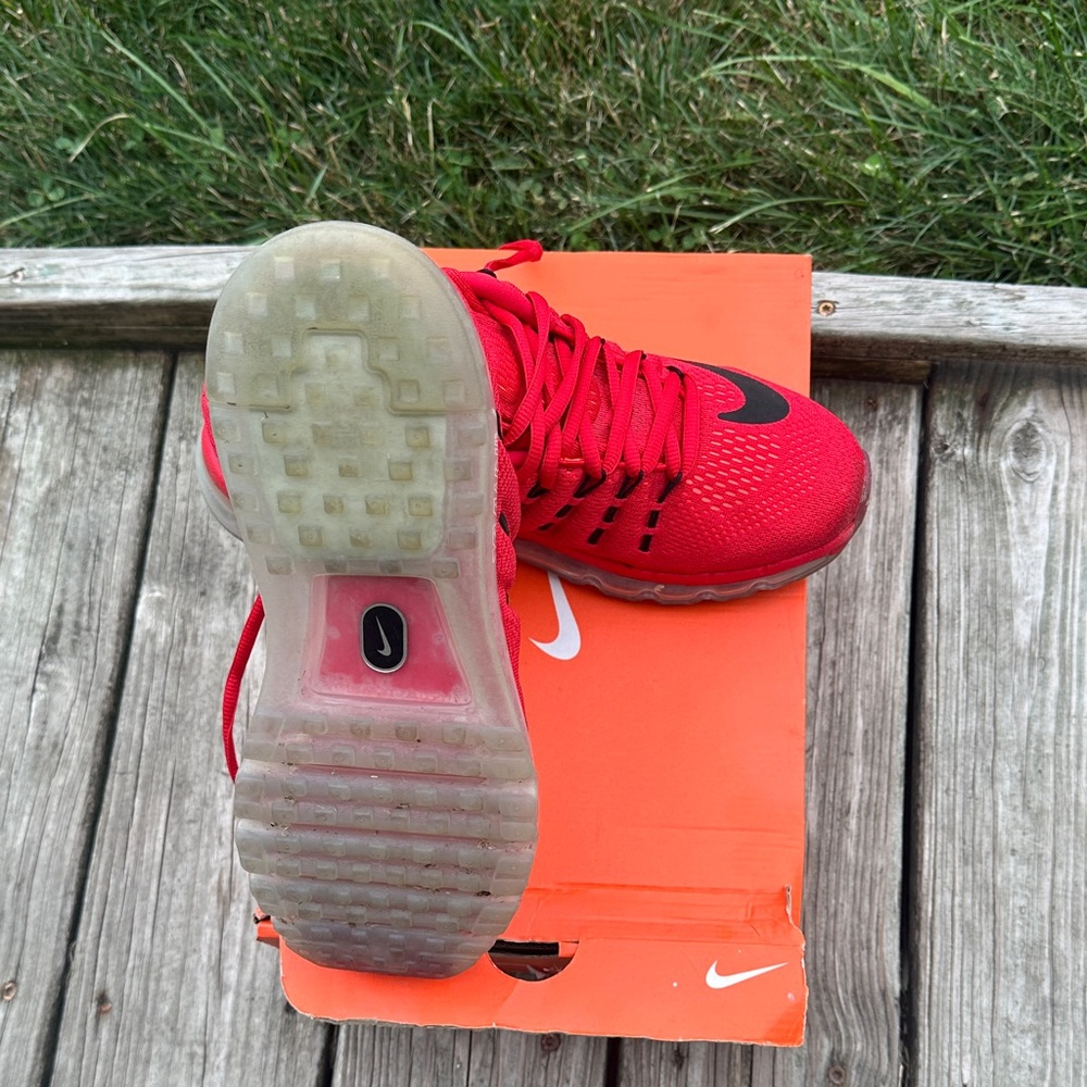 Nike Men’s Red Sneakers with Black Accents